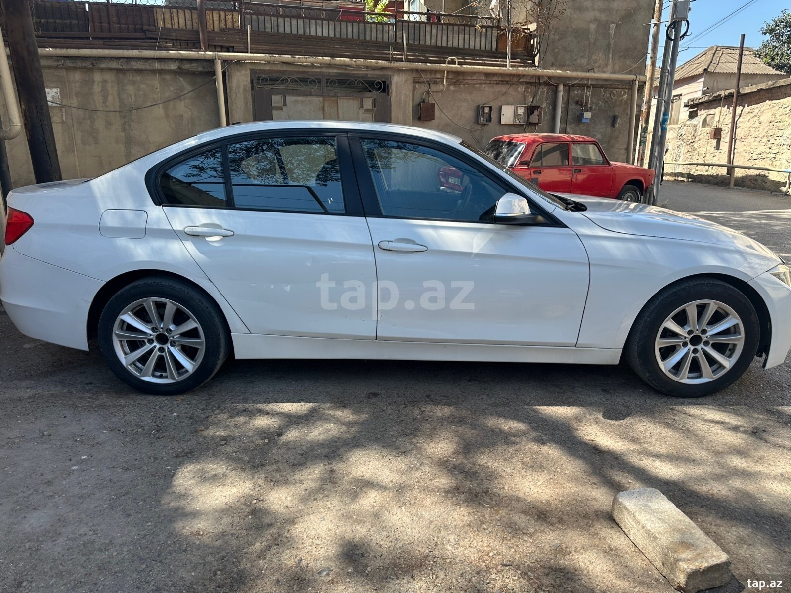 BMW 328, 2015 il (2)