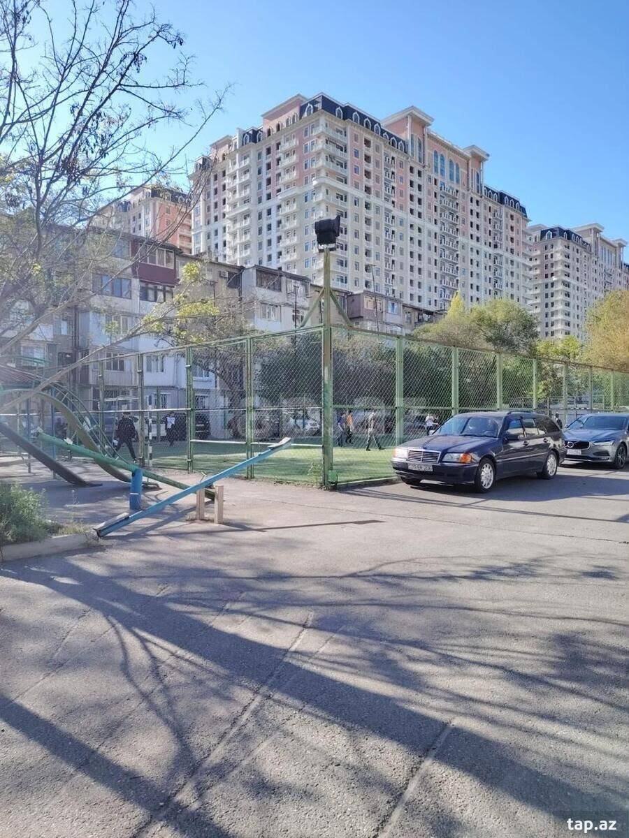 2-otaqlı mənzil kirayə verilir, E. Akademiyası m., 55 m² (12)