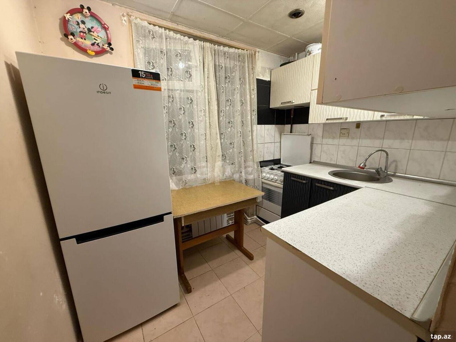 2-otaqlı mənzil kirayə verilir, E. Akademiyası m., 55 m² (7)