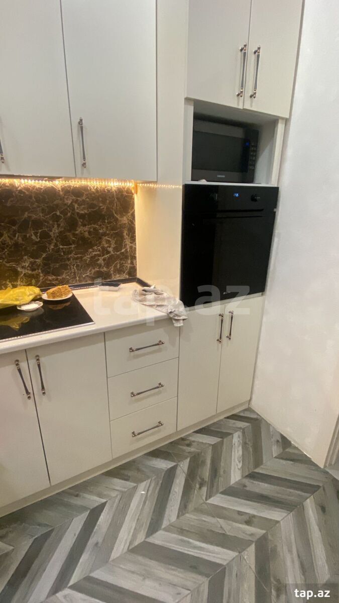 3-otaqlı yeni tikili, Moskva pr., 3168 150 m²