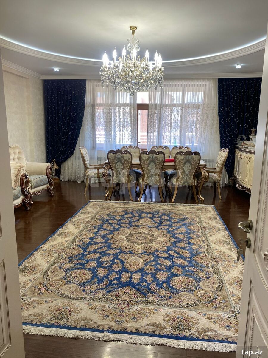3-otaqlı yeni tikili, Moskva pr., 3168 150 m²