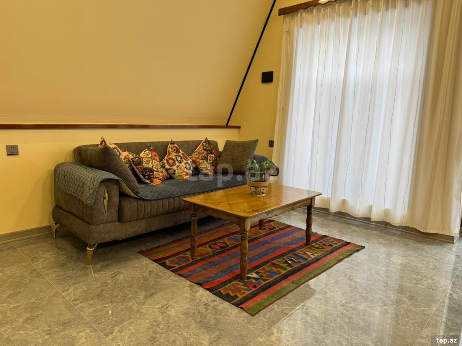 Həyət evi kirayə verilir, Quba r. (16)