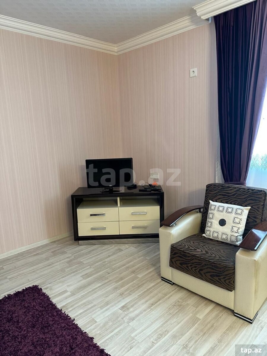 Bağ evi kirayə verilir, Novxanı qəs. (8)