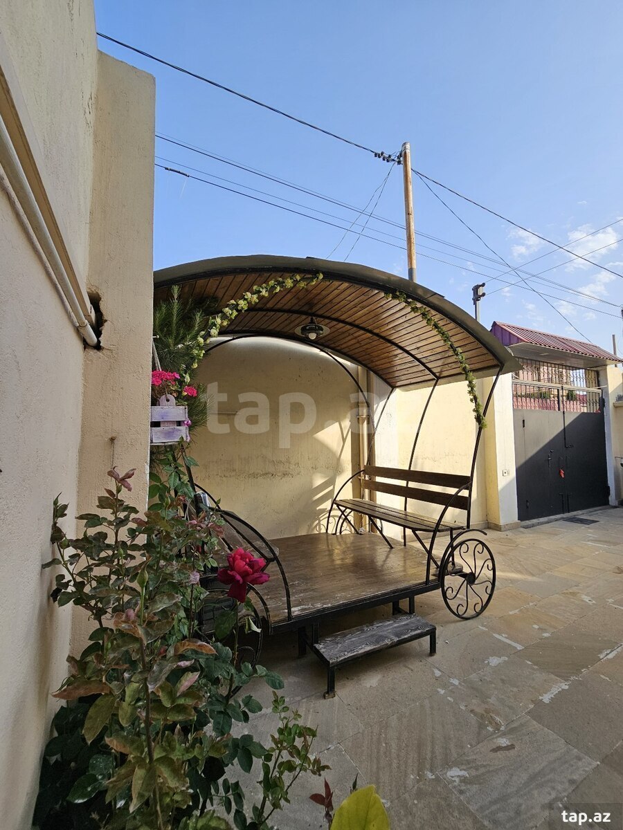 Bağ evi, Saray qəs. (21)