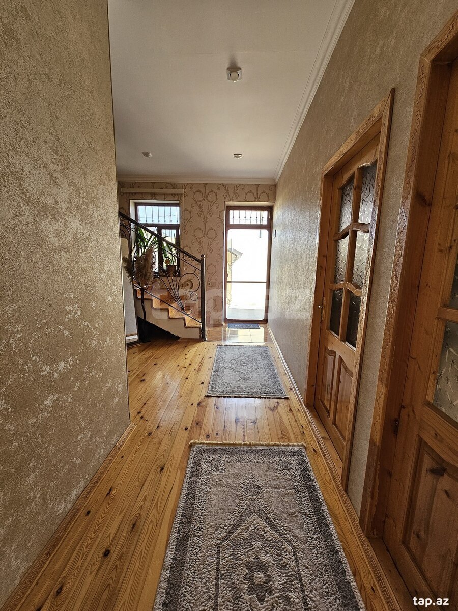 Bağ evi, Saray qəs. (2)