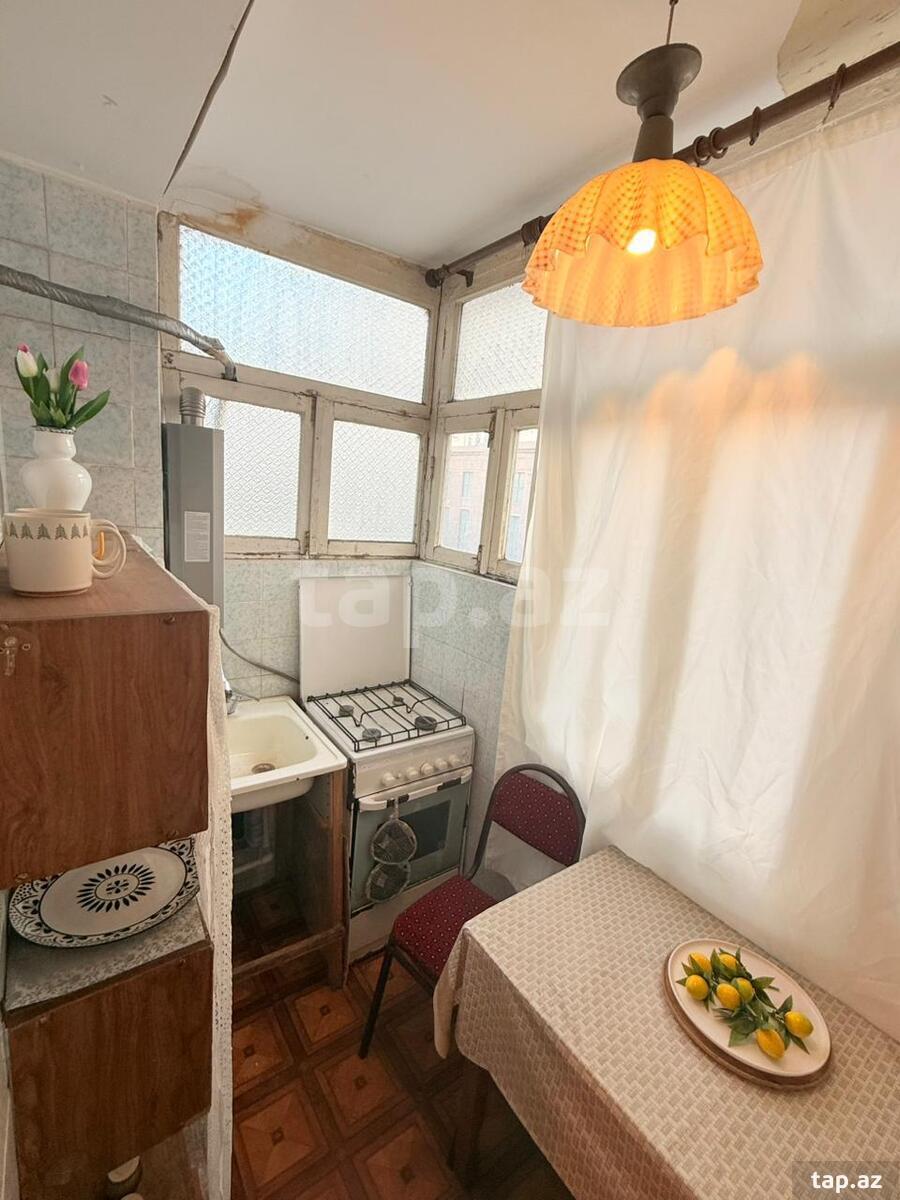 2-otaqlı mənzil kirayə verilir, E.Akademiyası m., 30 m² (7)