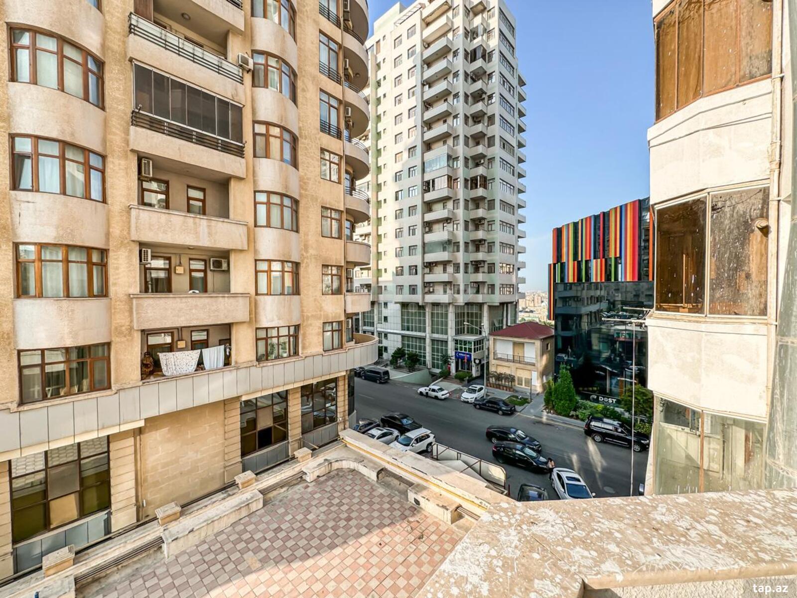 4-otaqlı yeni tikili, E.Akademiyası m., 165 m² (3)