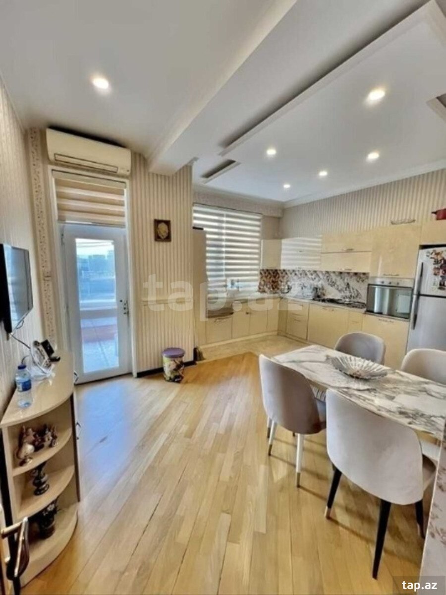 4-otaqlı yeni tikili, E.Akademiyası m., 165 m² (21)