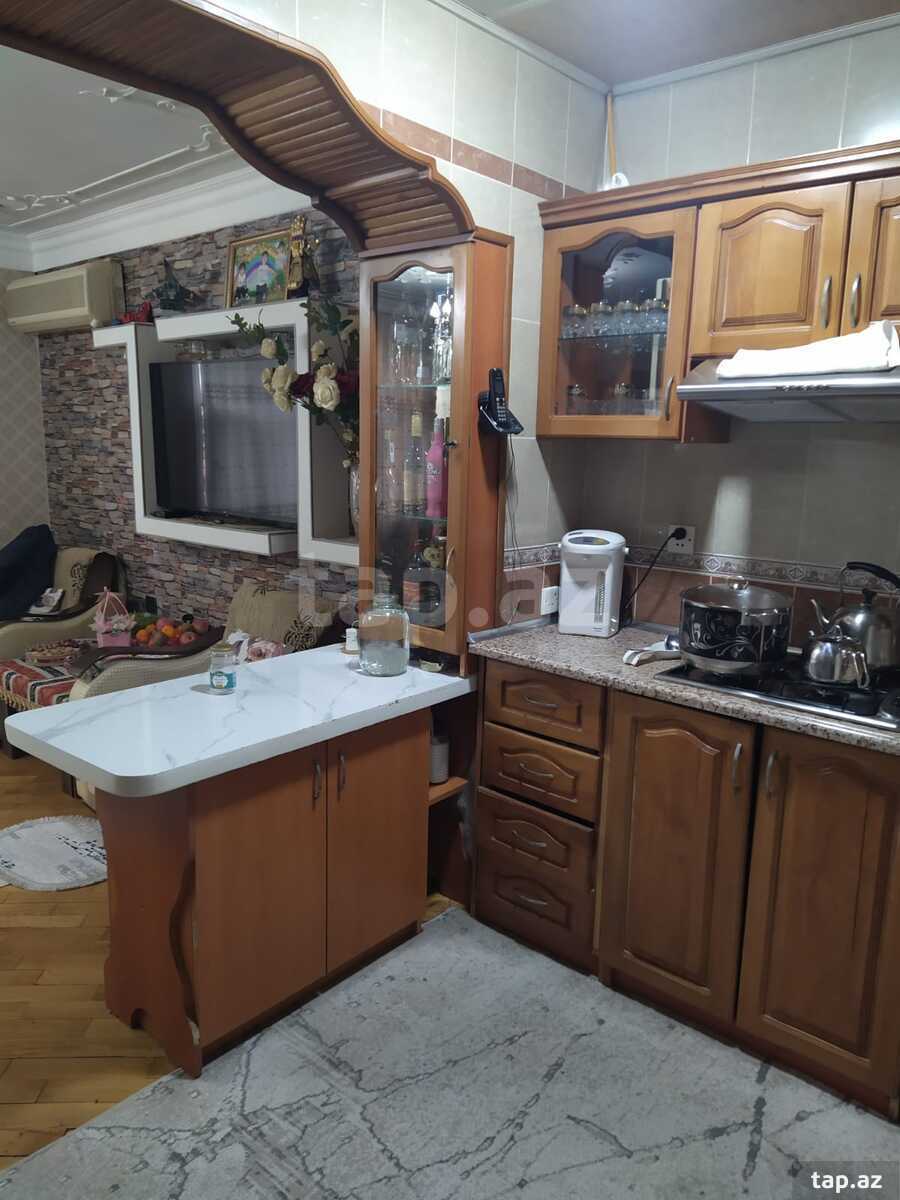 4-otaqlı mənzil, Bakıxanov qəs., 85 m² (10)