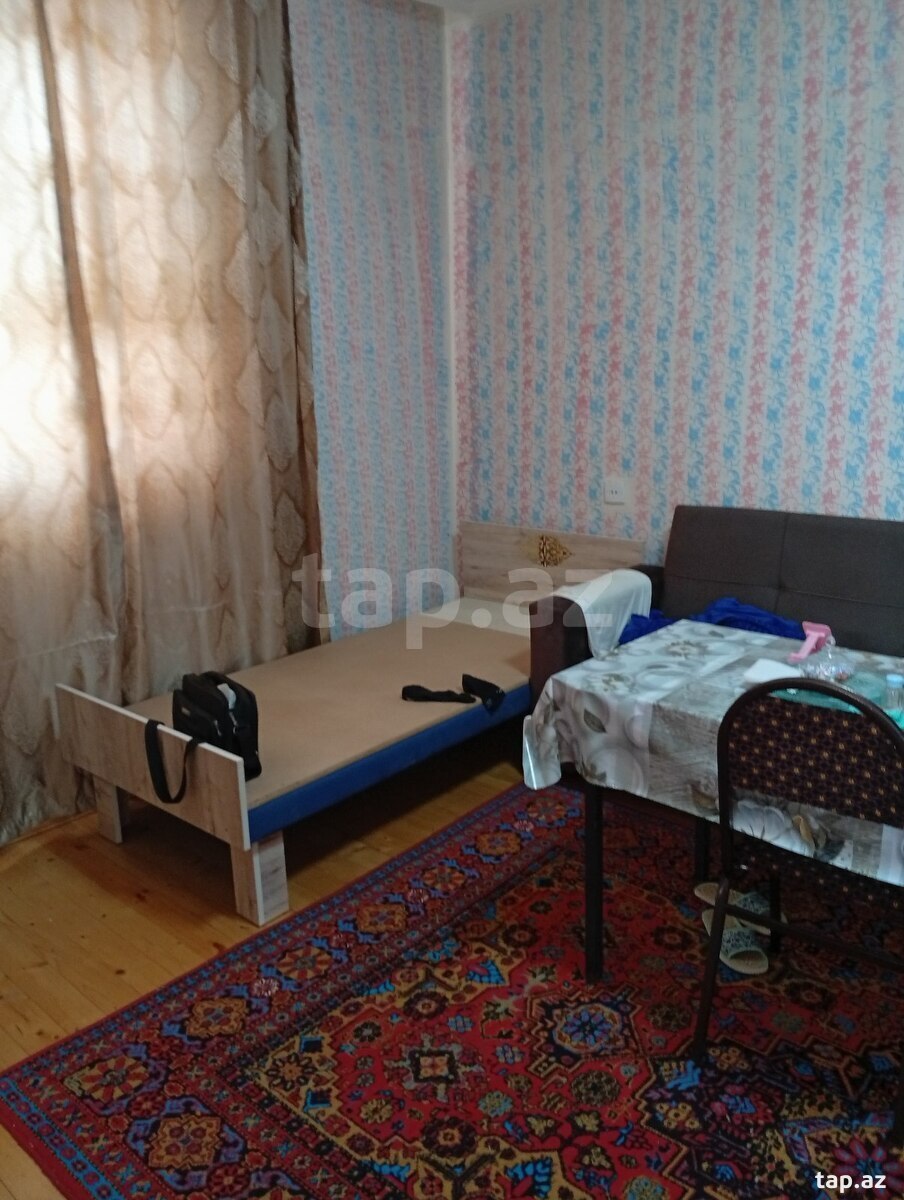 Həyət evi, Binə qəs. (10)