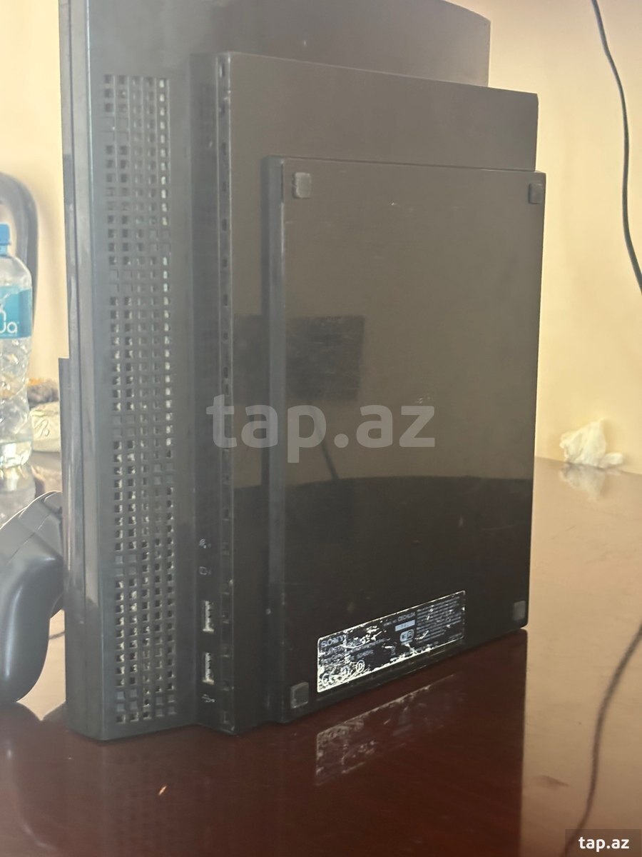 Sony PlayStation 3  (4)