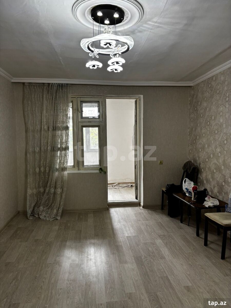 2-otaqlı mənzil, Elmlər m., 50 m²