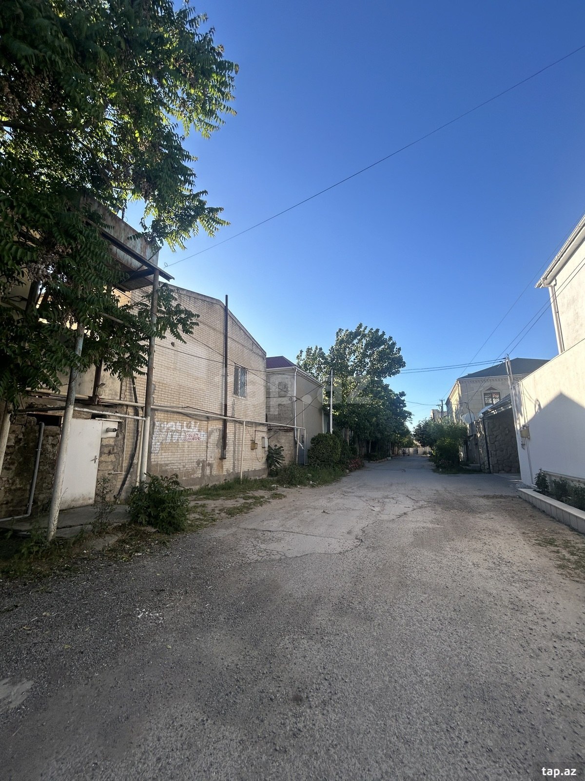 Həyət evi, Mərdəkan qəs. (2)
