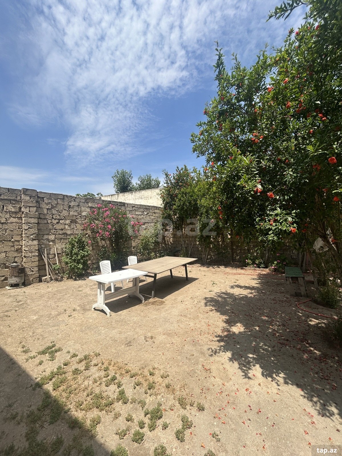 Həyət evi, Mərdəkan qəs. (5)