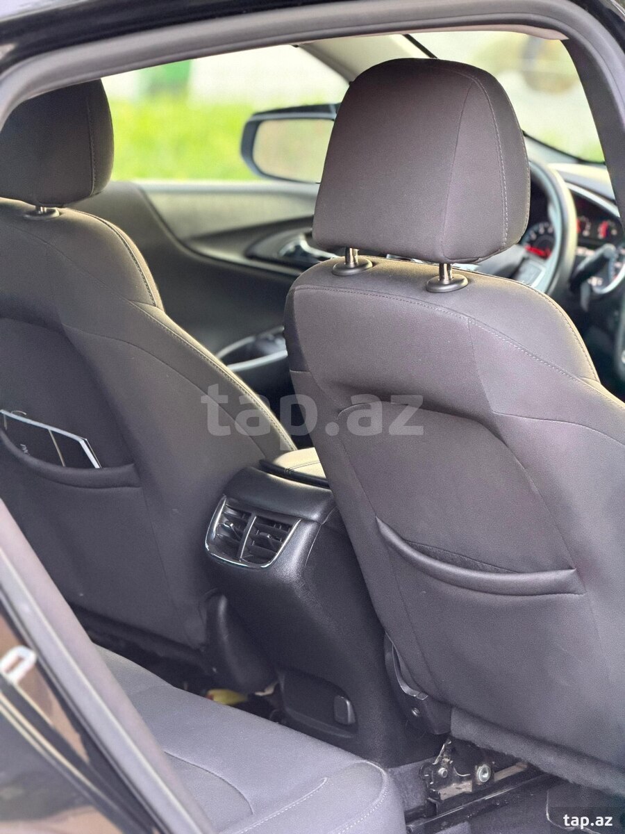 Chevrolet Malibu, 2017 il (5)