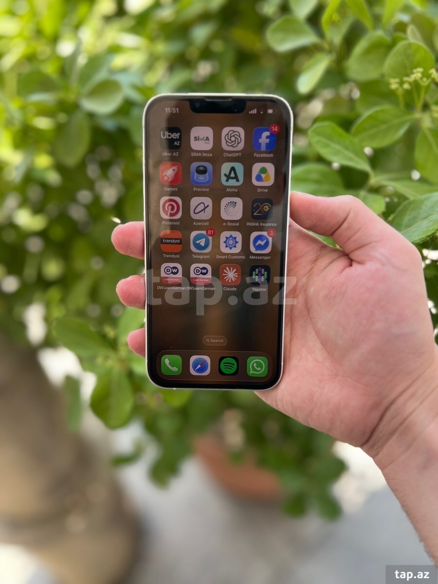 Apple iPhone 14 Starlight 128GB/4GB (2)