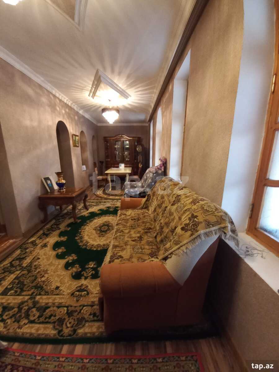 Həyət evi, Mərdəkan qəs. (13)
