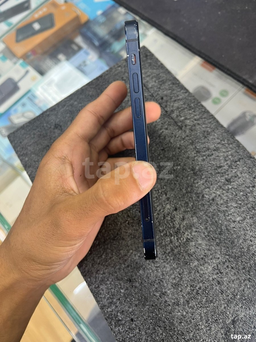 Apple iPhone 12 Blue 128GB/4GB (4)