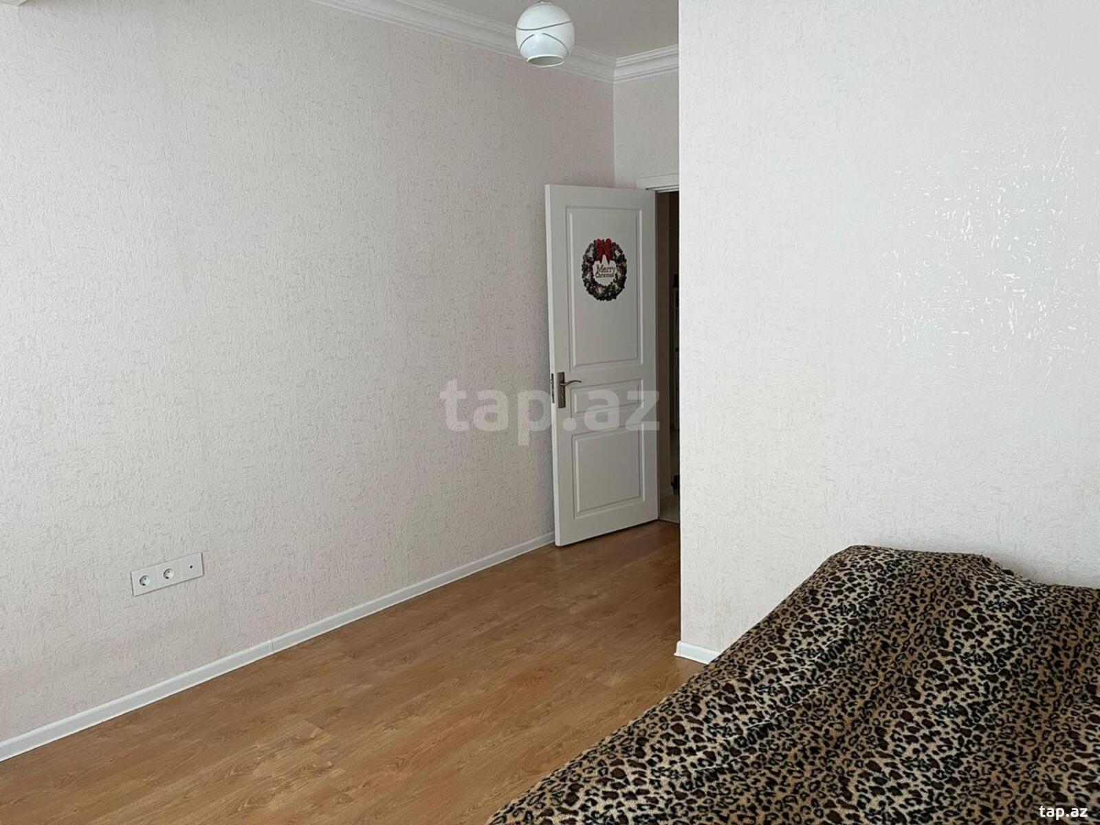 3-otaqlı yeni tikili kirayə verilir, Gəncə pr., 129 m² (3)