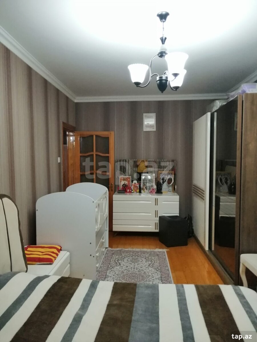 3-otaqlı mənzil, 11-ci mkr., 72 m²