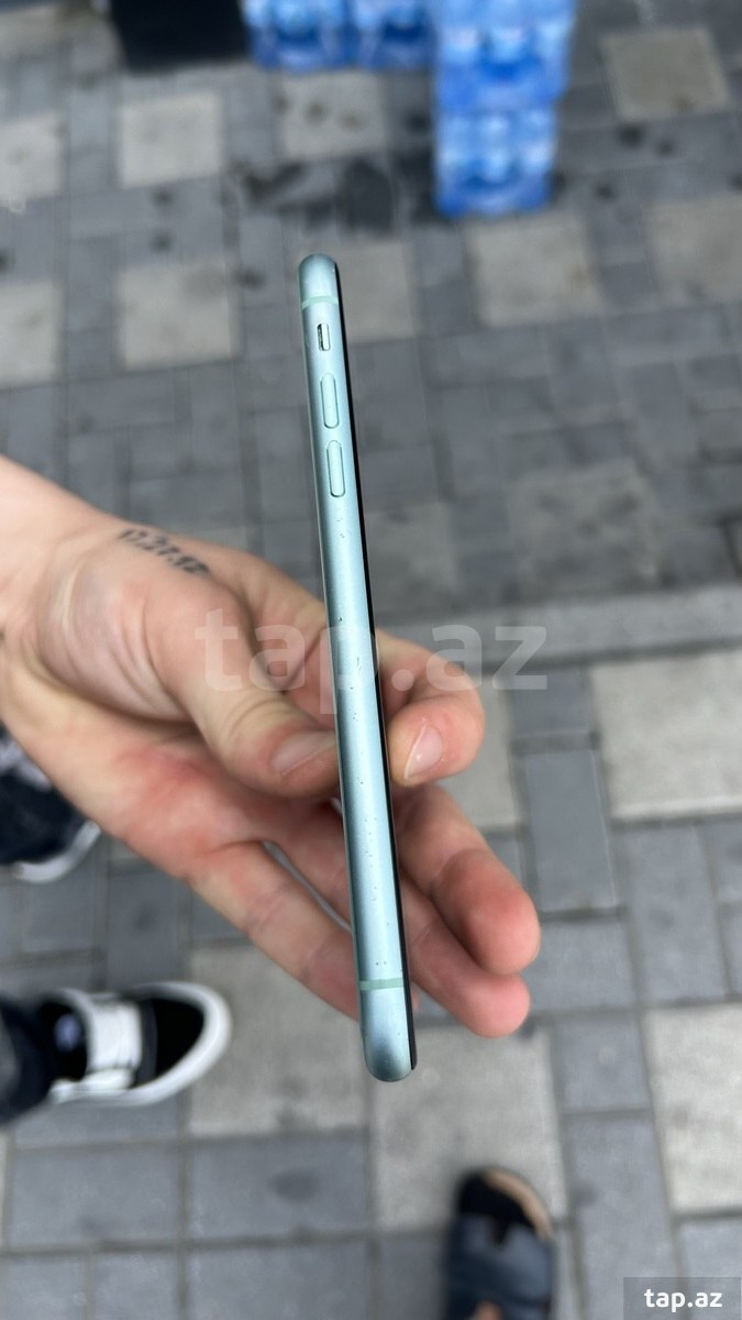 Apple iPhone 11 Green 64GB/4GB (2)
