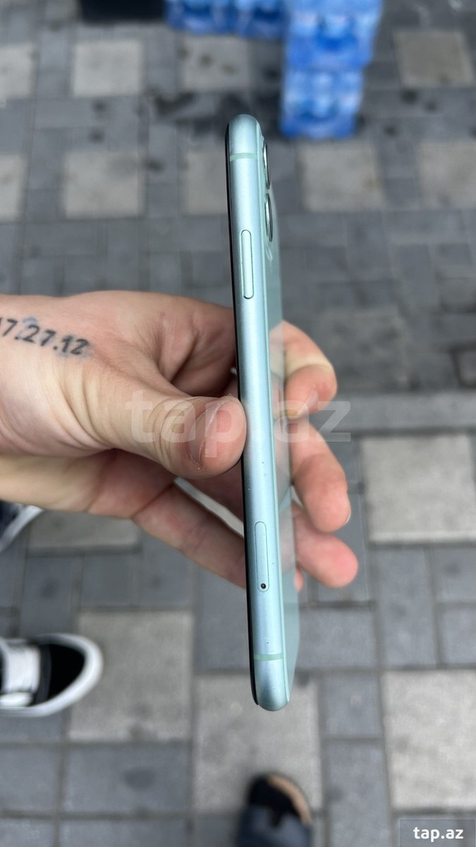 Apple iPhone 11 Green 64GB/4GB (5)