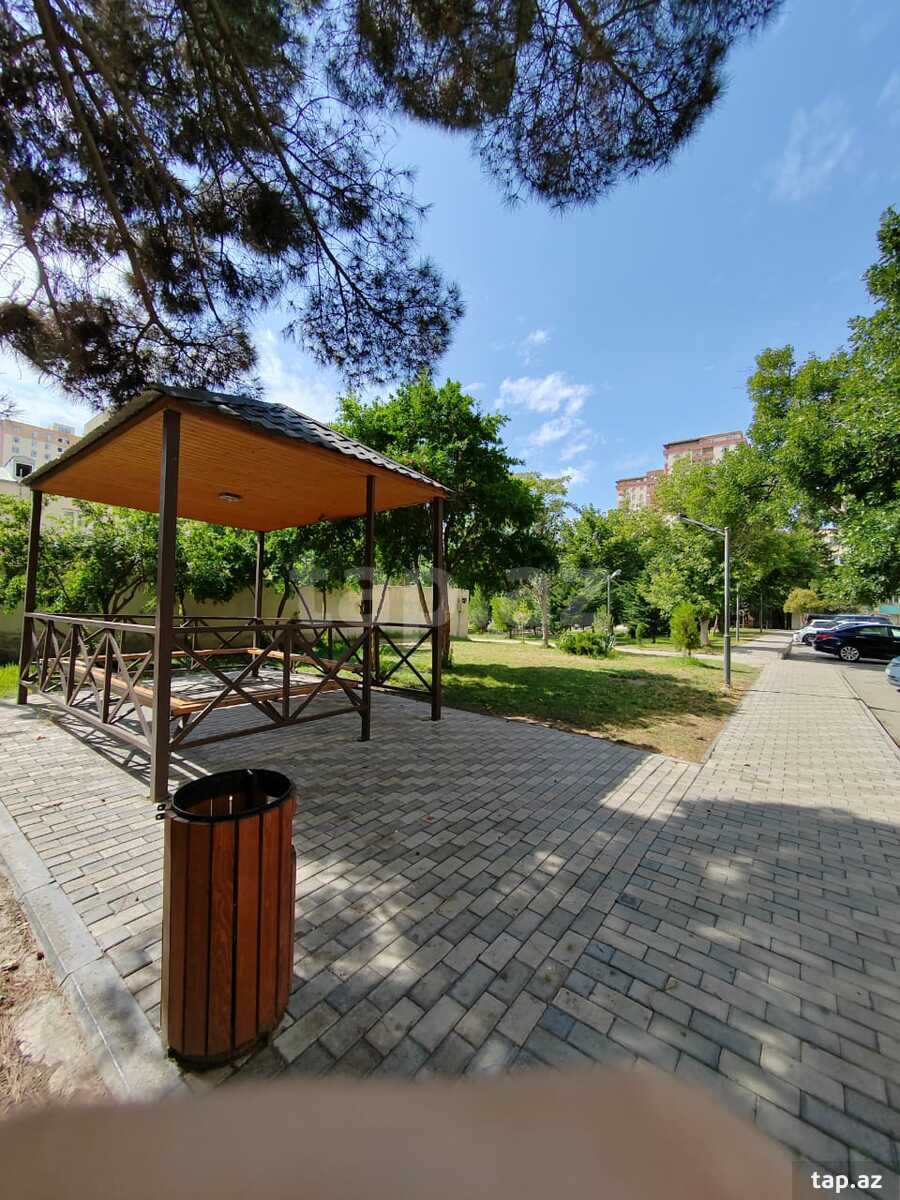 4-otaqlı mənzil, Məzahir Rüstəmov küç., 110 m² (4)