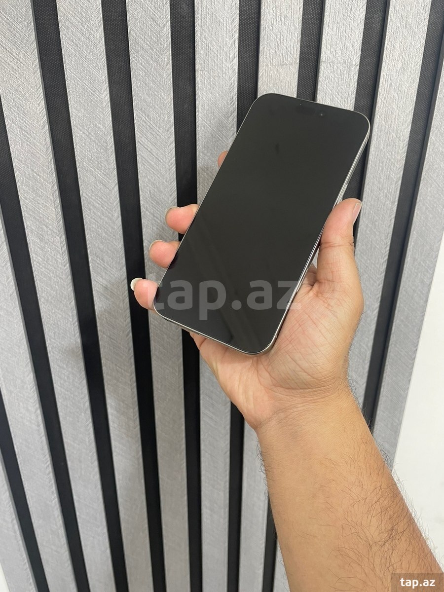 Apple iPhone 16 Pro Max Natural Titanium 256GB/8GB (3)