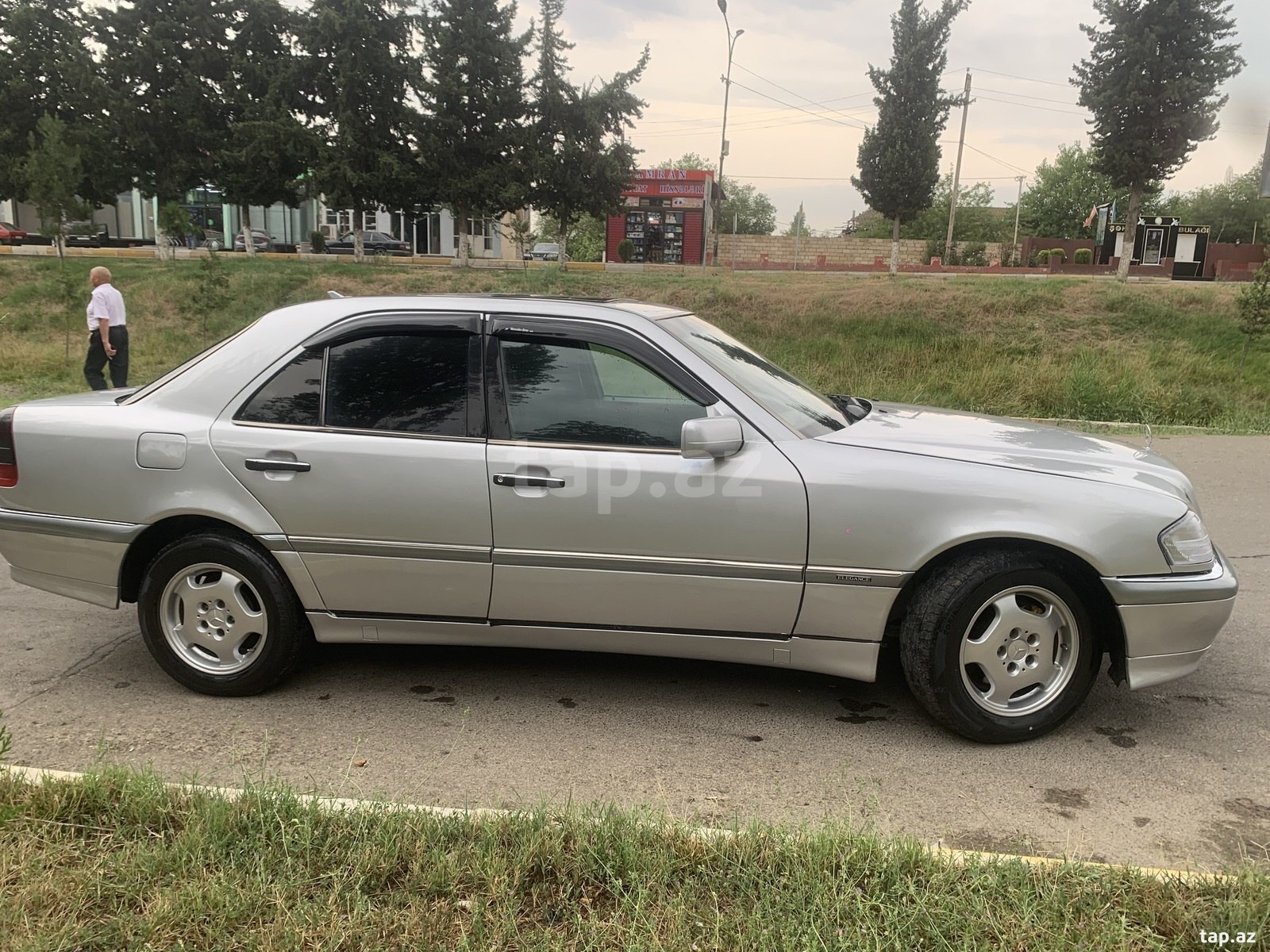Mercedes C 180, 1996 il (4)