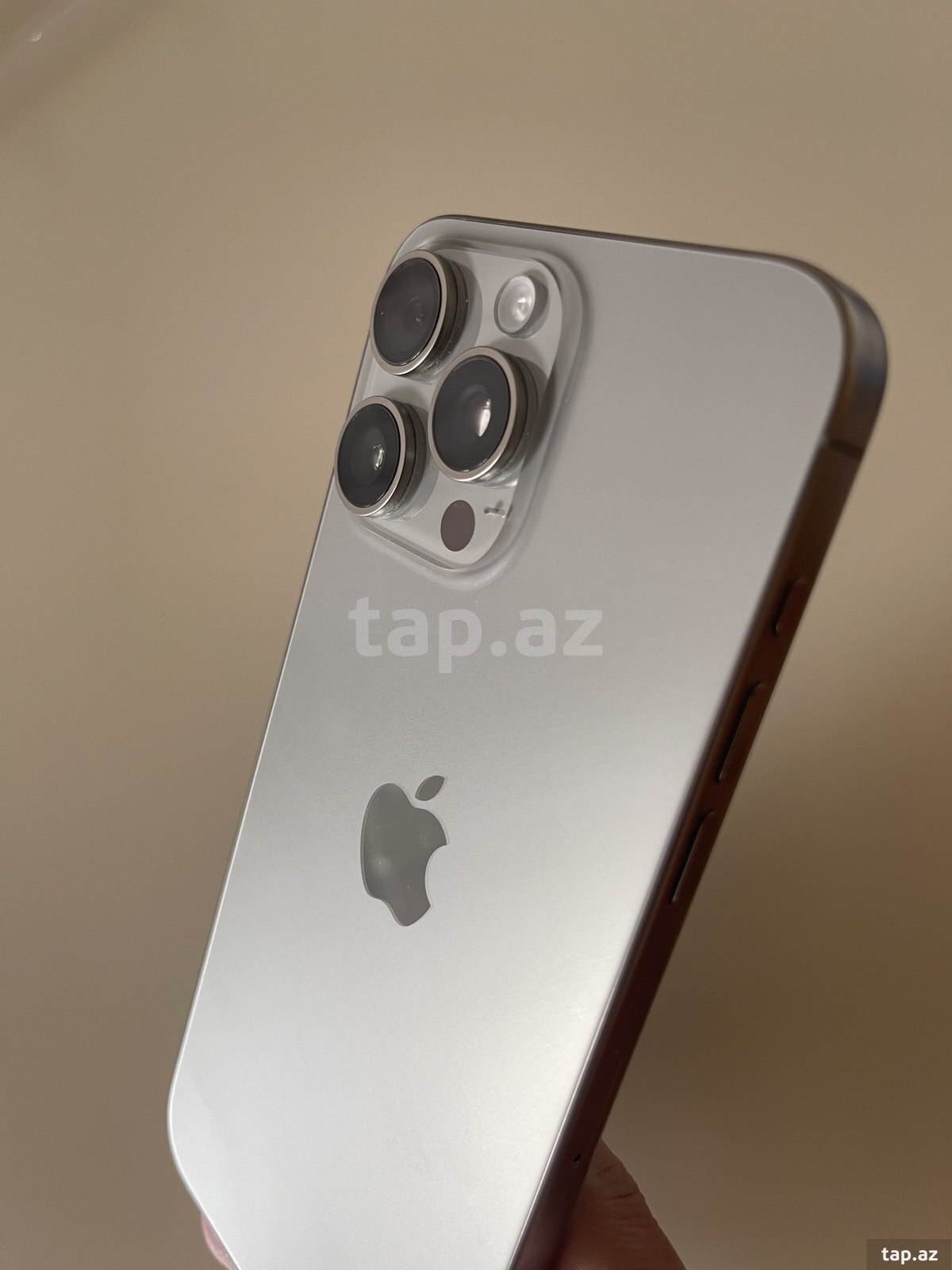 Apple iPhone 15 Pro Max Natural Titanium 512GB/8GB (4)