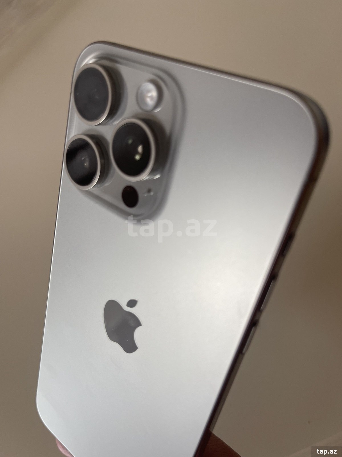 Apple iPhone 15 Pro Max Natural Titanium 512GB/8GB (3)