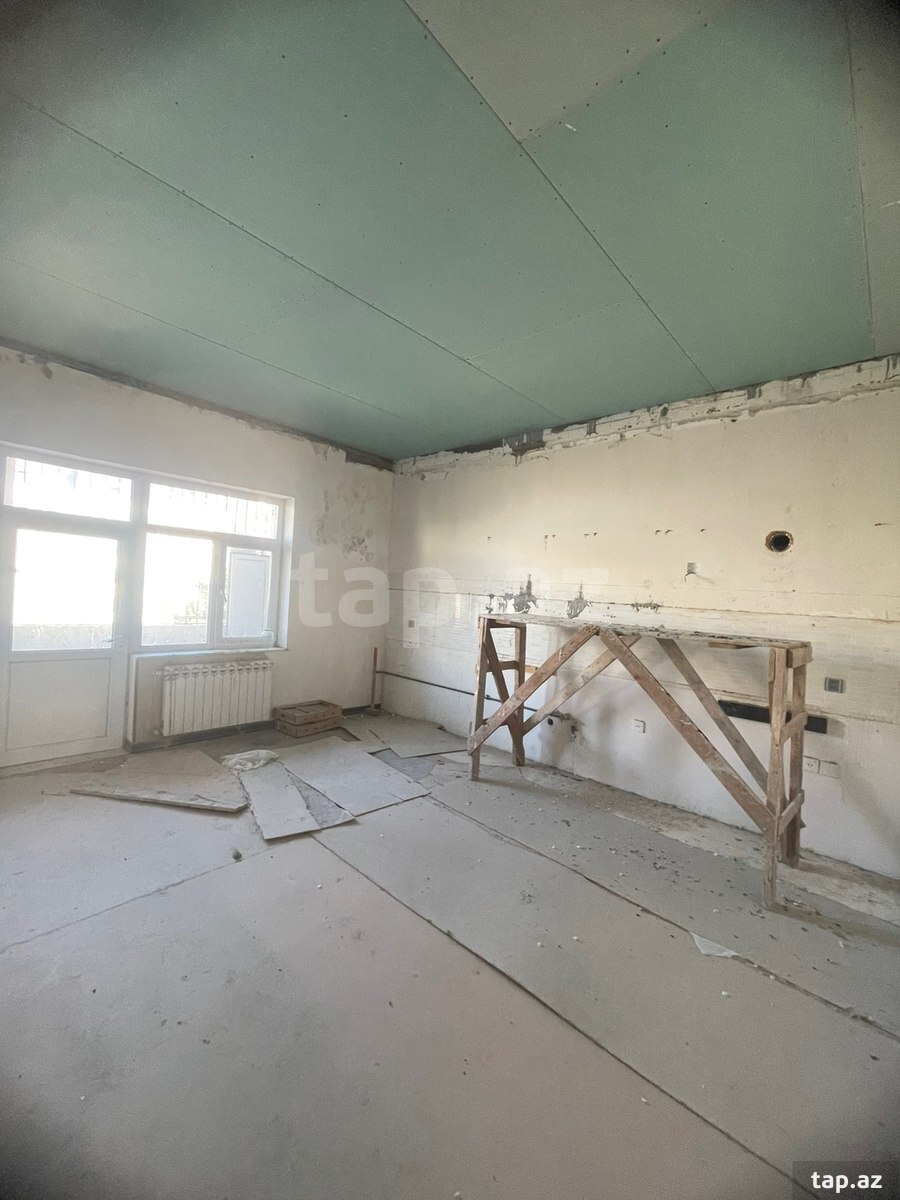 6-otaqlı yeni tikili, Gəncə pr, 200 m² (11)
