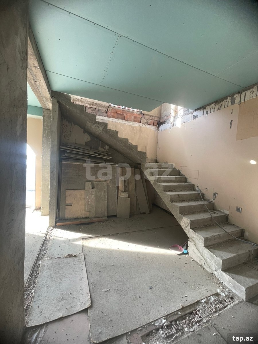6-otaqlı yeni tikili, Gəncə pr, 200 m² (8)