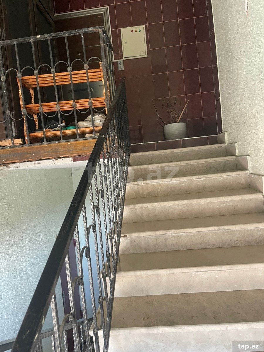 6-otaqlı yeni tikili, Gəncə pr, 200 m² (25)