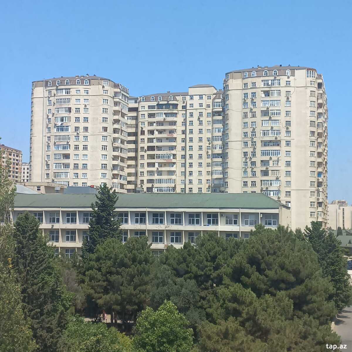 3-otaqlı yeni tikili, Yasamal r., 130 m²