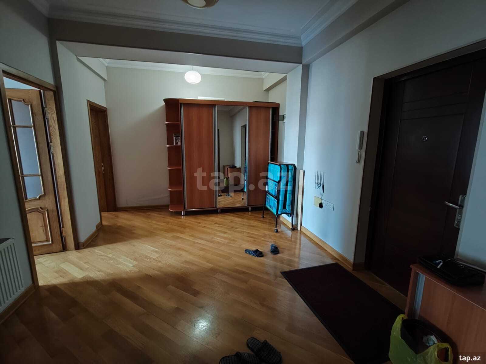 2-otaqlı yeni tikili kirayə verilir, 7-ci mkr., 100 m² (4)