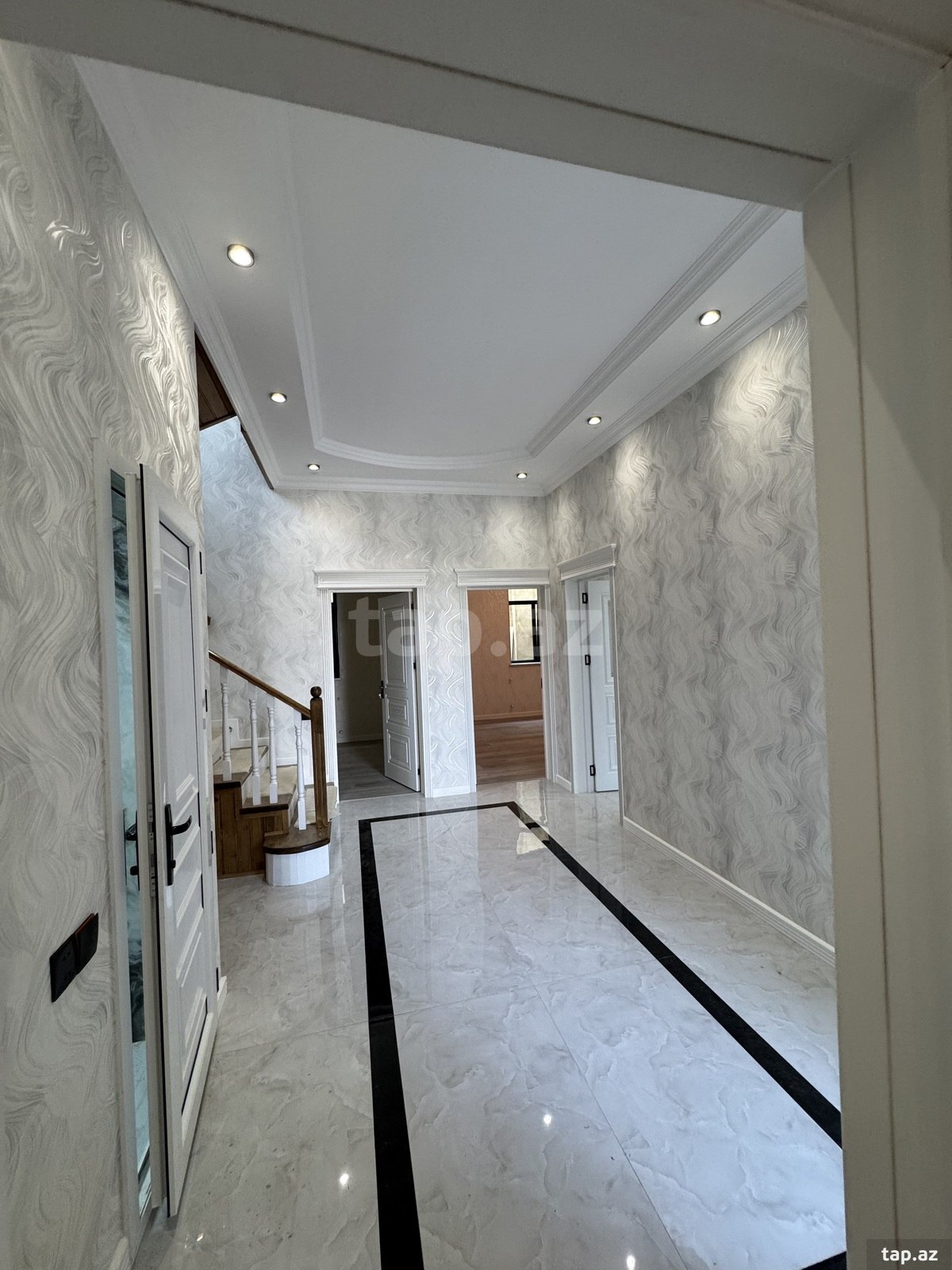 Villa, Qaraçuxur qəs. (9)