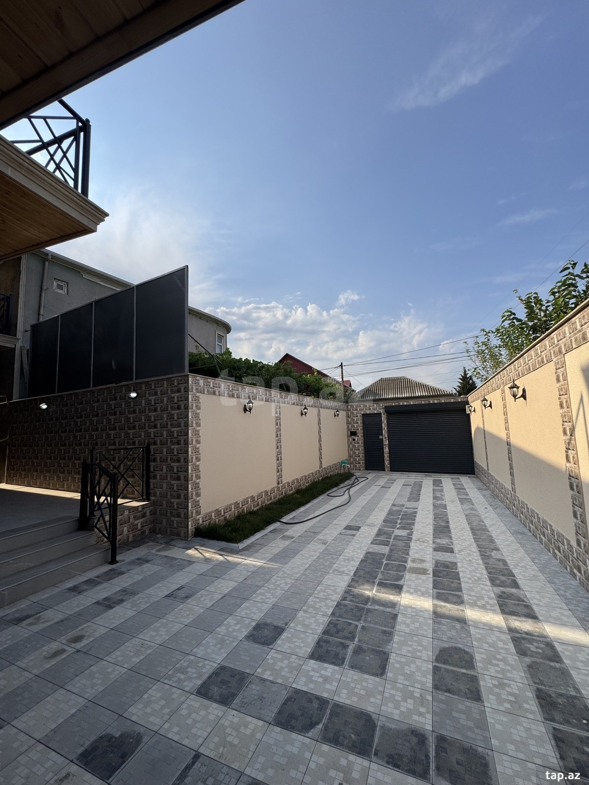 Villa, Qaraçuxur qəs. (3)