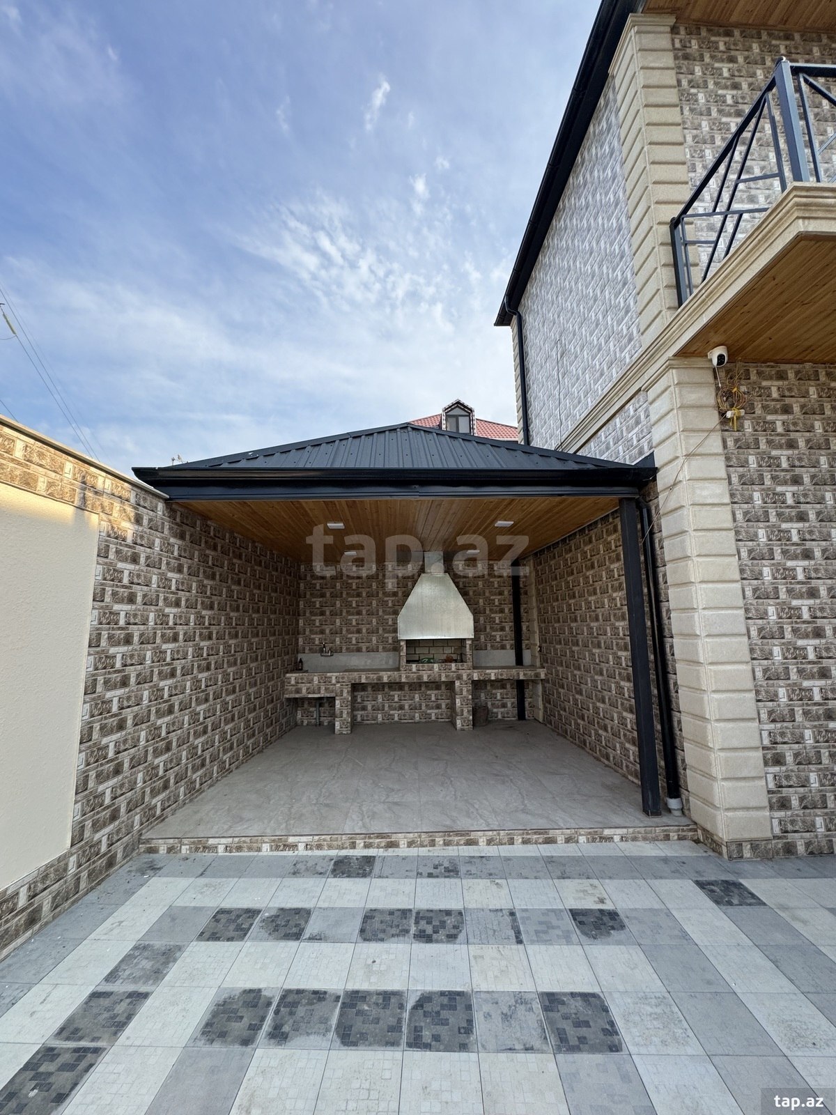Villa, Qaraçuxur qəs. (2)