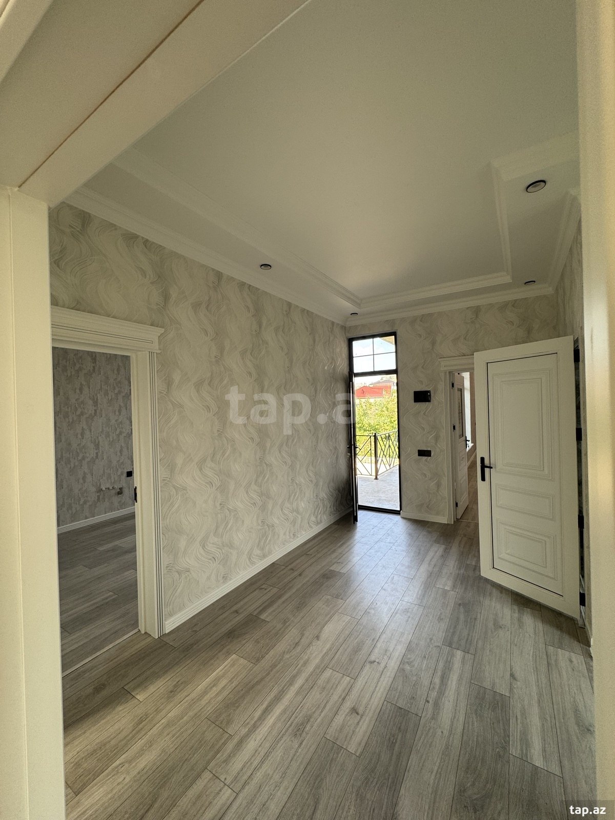 Villa, Qaraçuxur qəs. (24)
