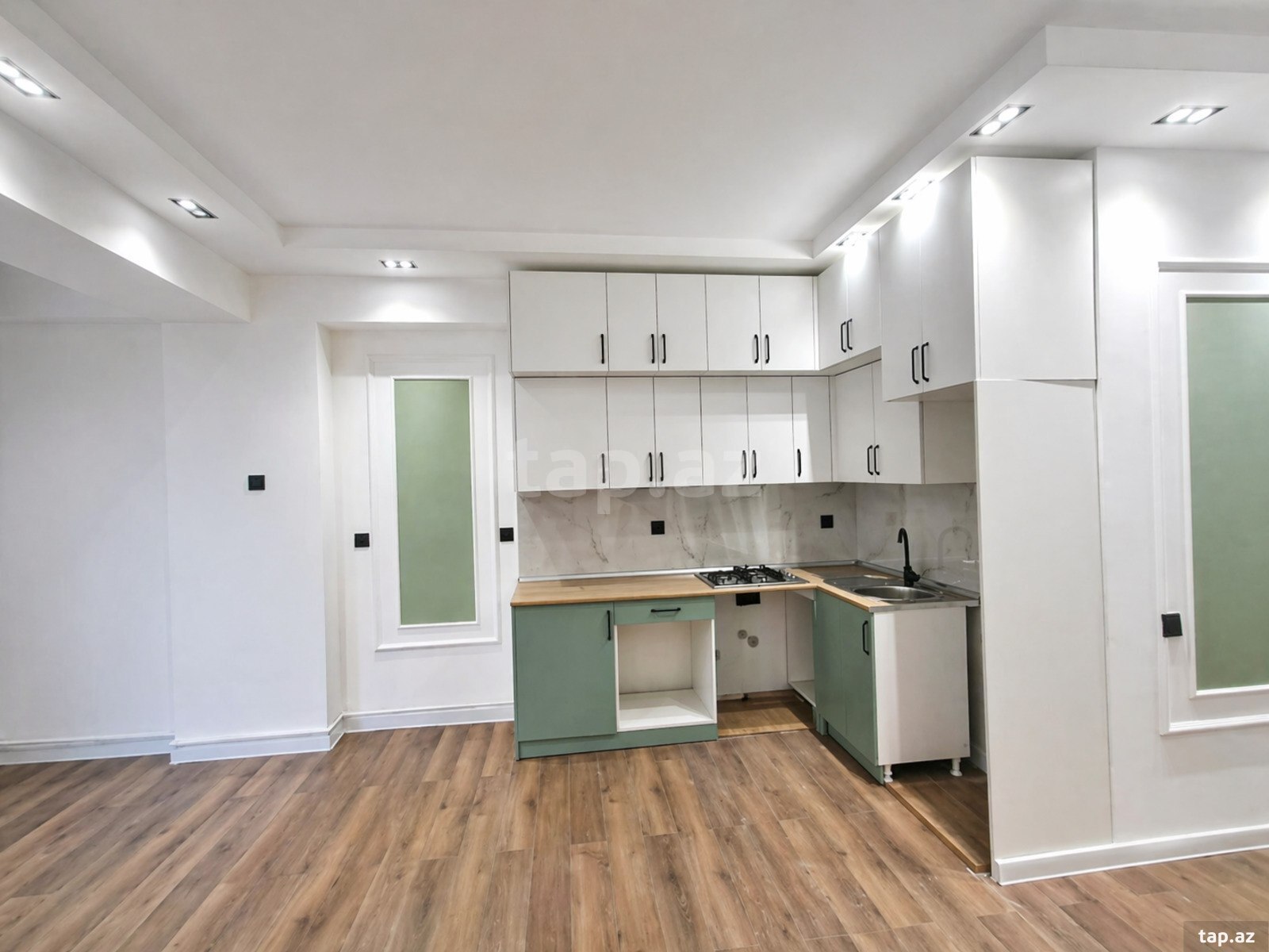 3-otaqlı yeni tikili, Azadlıq pr., 80 m² (4)