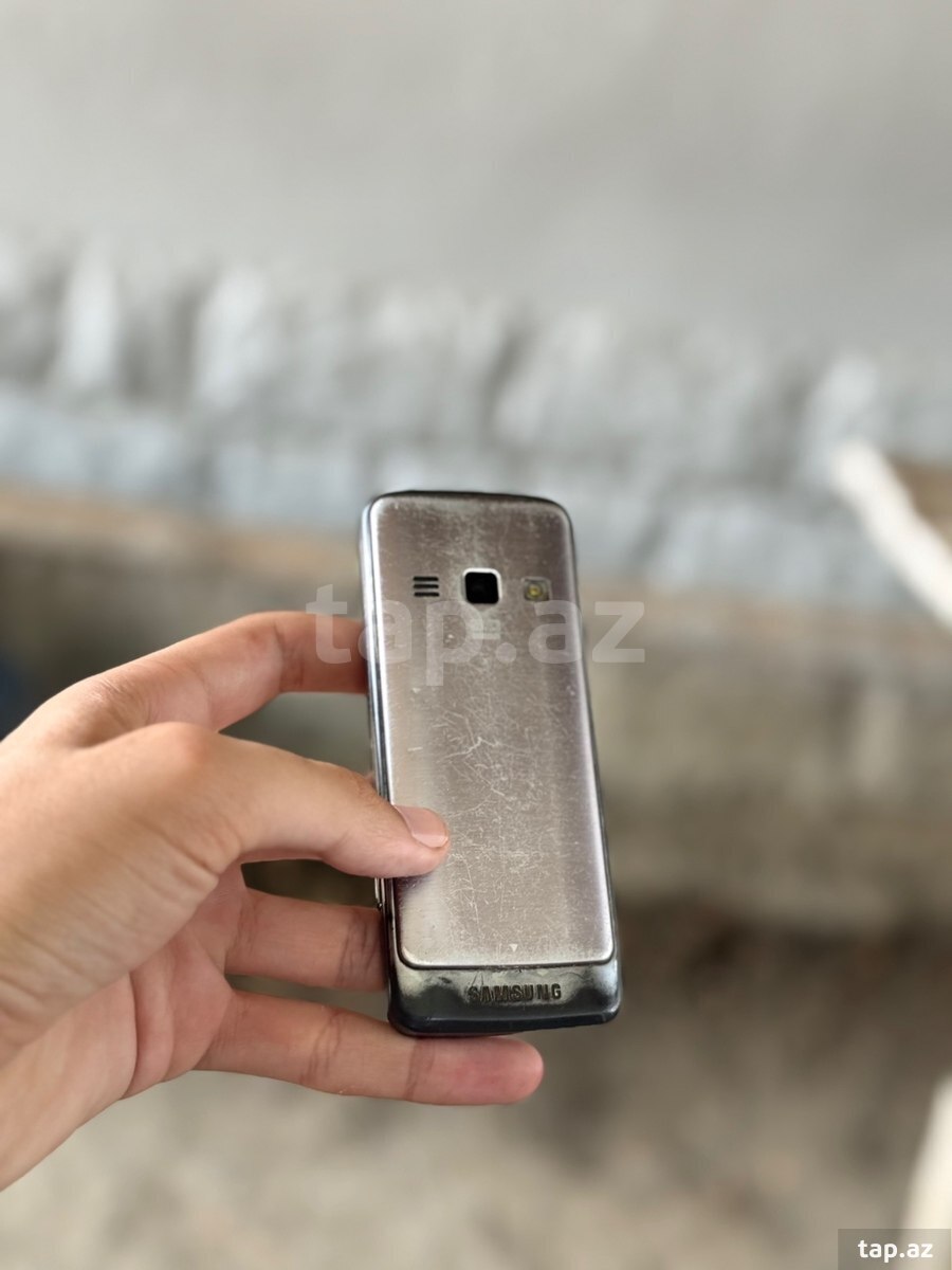 Samsung E1202 Black (4)