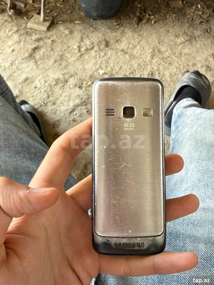 Samsung E1202 Black (7)