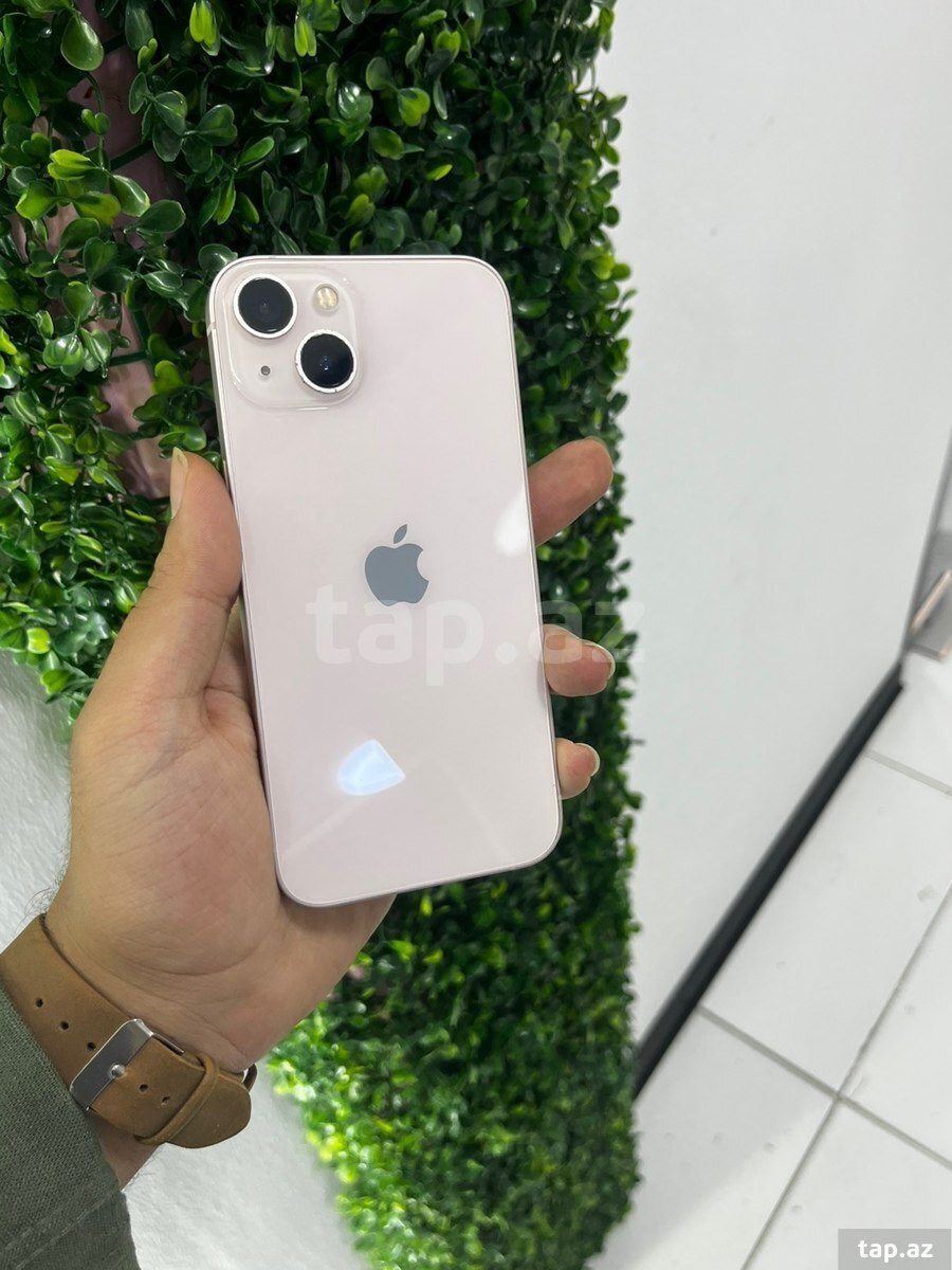 Apple iPhone 13 Pink 128GB/4GB (2)