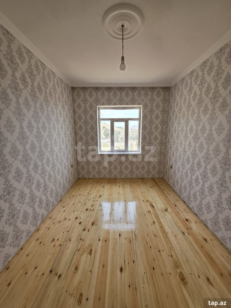 Həyət evi, Qaradağ r. (8)