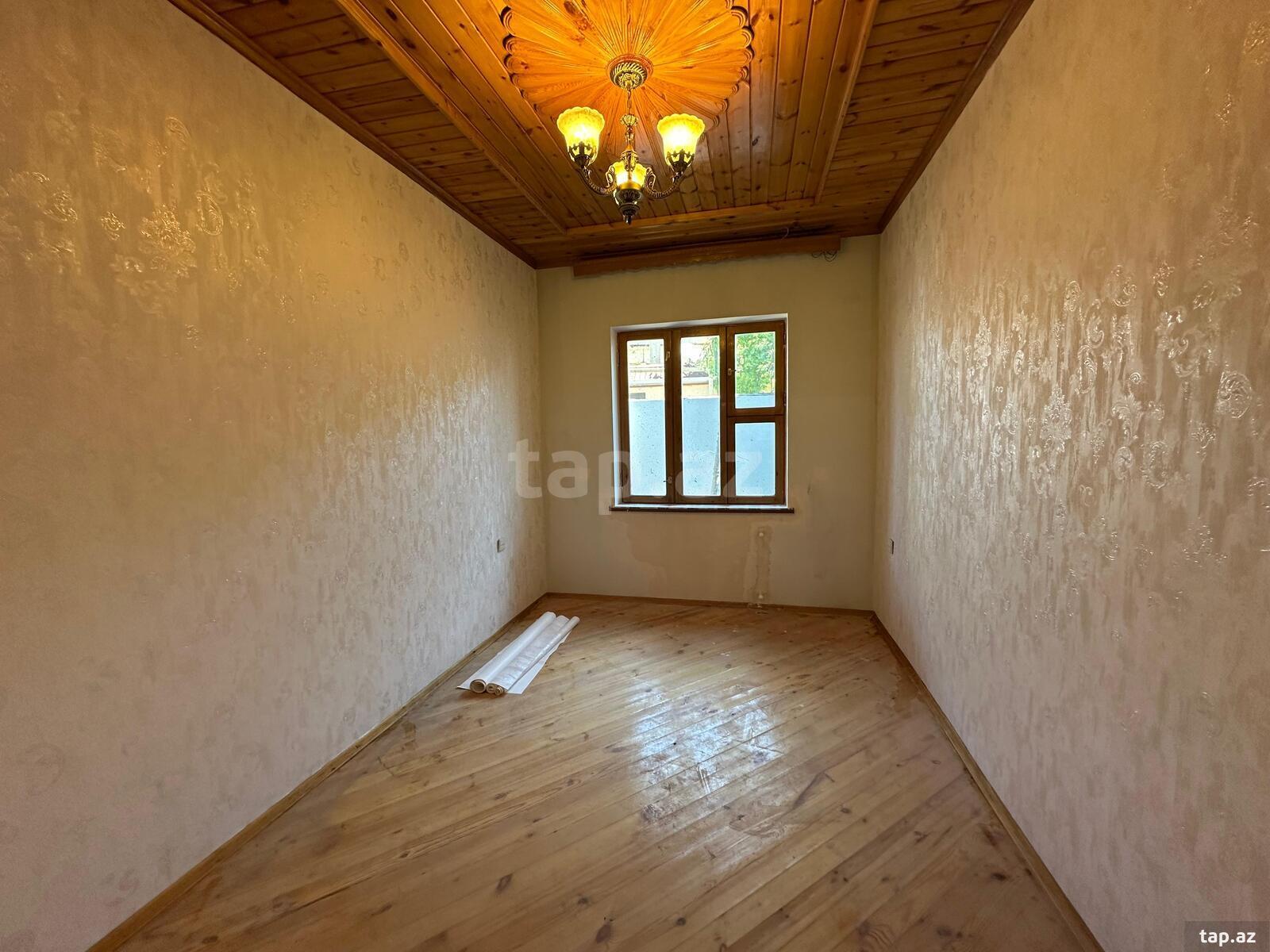 Həyət evi, Bakıxanov qəs. (17)