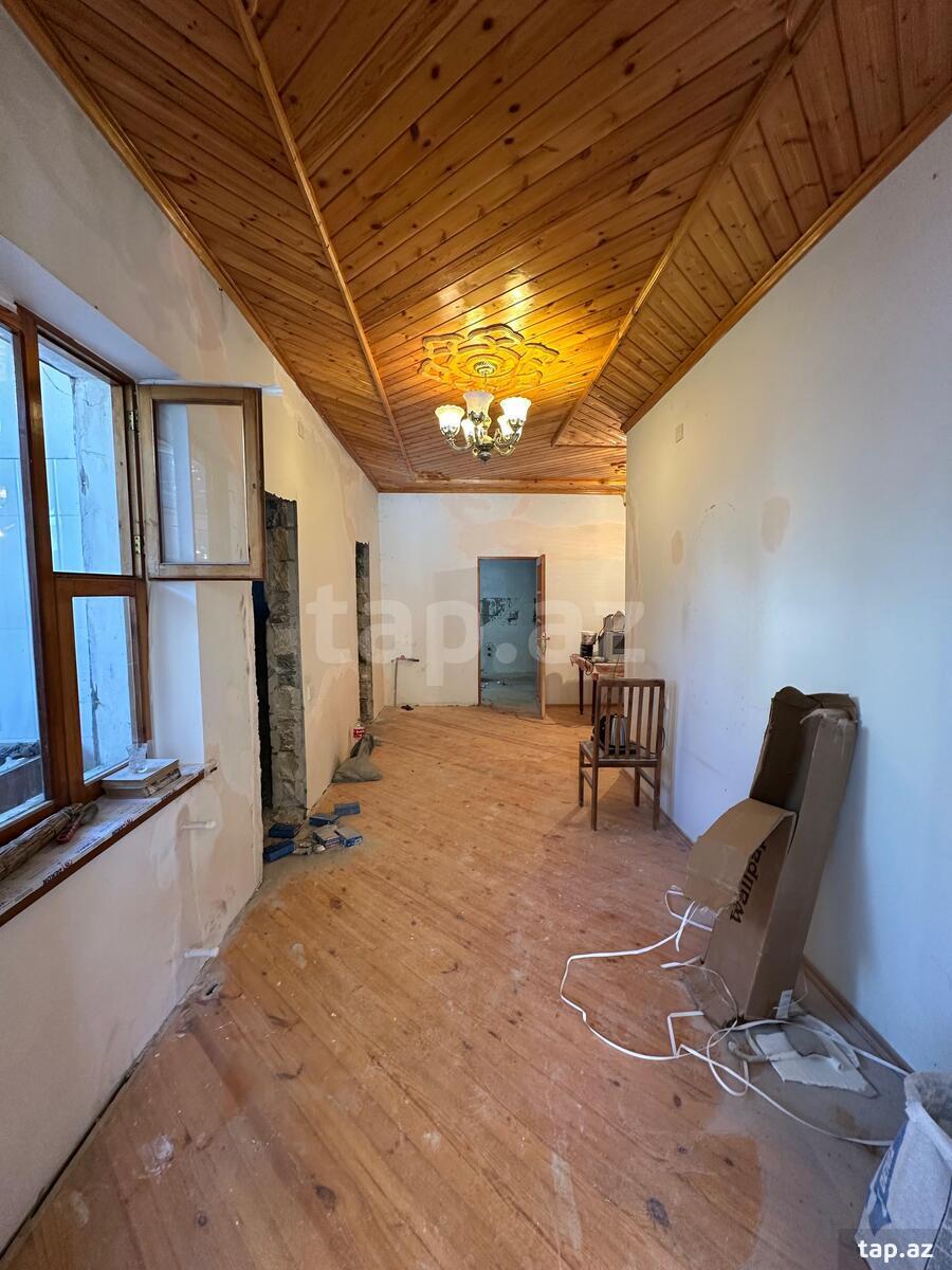 Həyət evi, Bakıxanov qəs. (13)