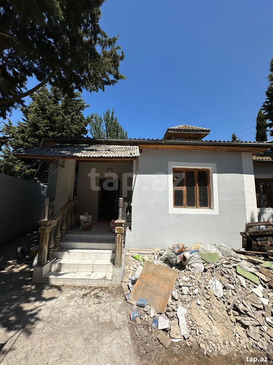 Həyət evi, Bakıxanov qəs. (2)