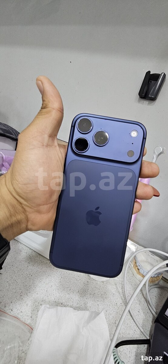 Apple iPhone 17 Pro Max Deep Blue 256GB/12GB