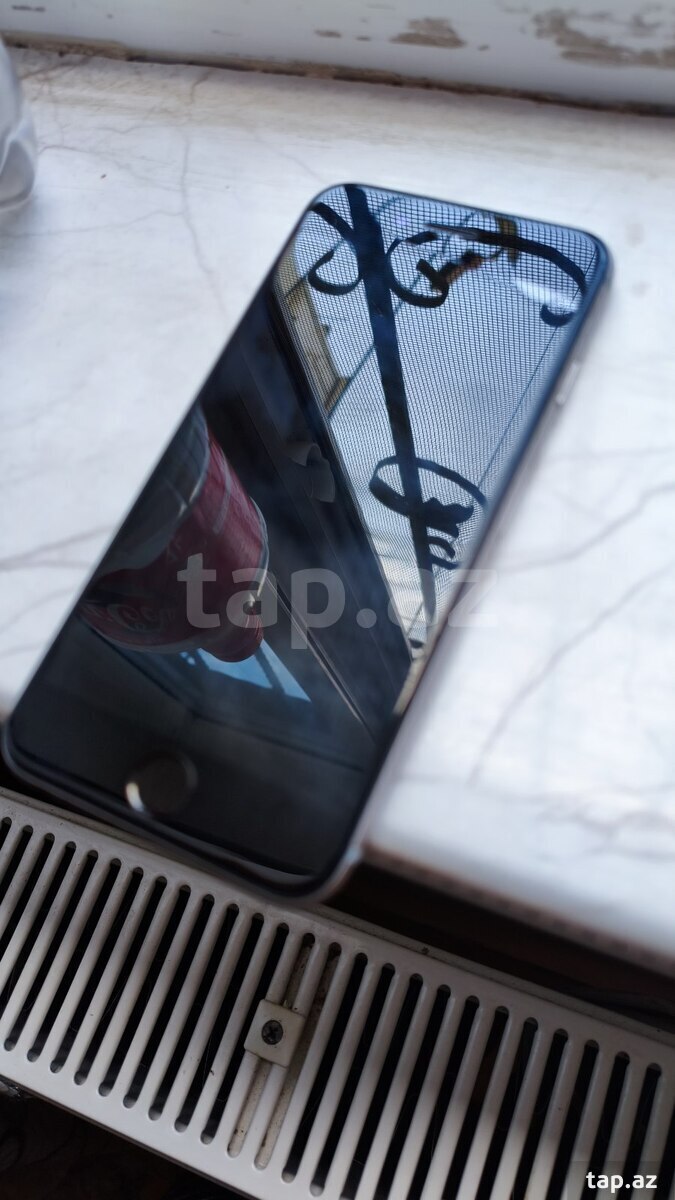 Apple iPhone 6 Silver 64GB (5)